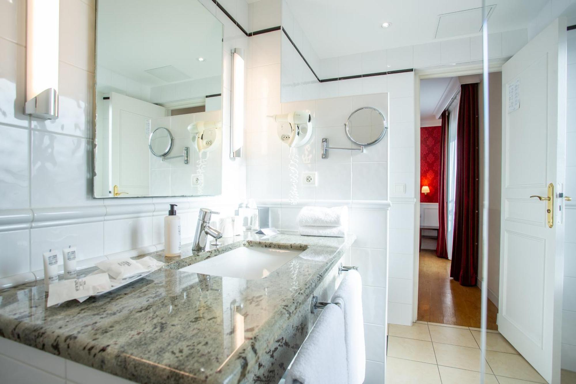 Best Western Plus Hotel D'Angleterre Bourges Ngoại thất bức ảnh